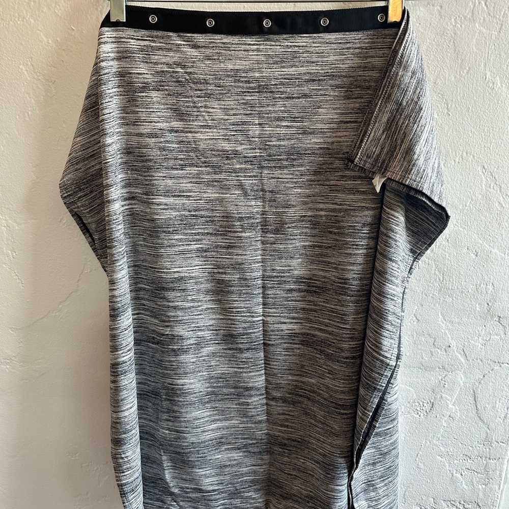 Lululemon scarf